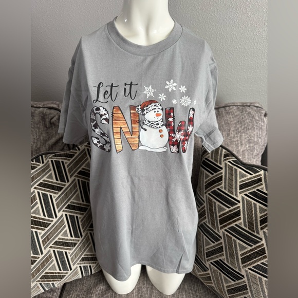 SOLD 🆕 Ladies/Men T-Shirts comfortable fit 100% cotton. - Picture 1 of 3